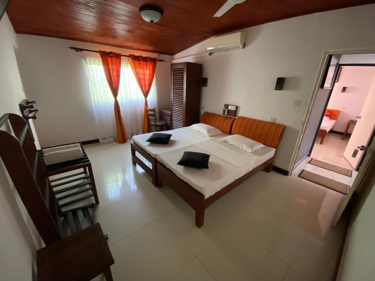 Beach Walk Hotel أونا واتونا المظهر الخارجي الصورة