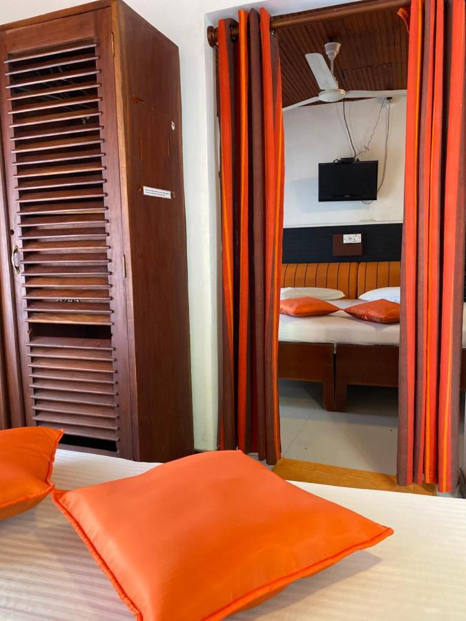 Beach Walk Hotel أونا واتونا المظهر الخارجي الصورة